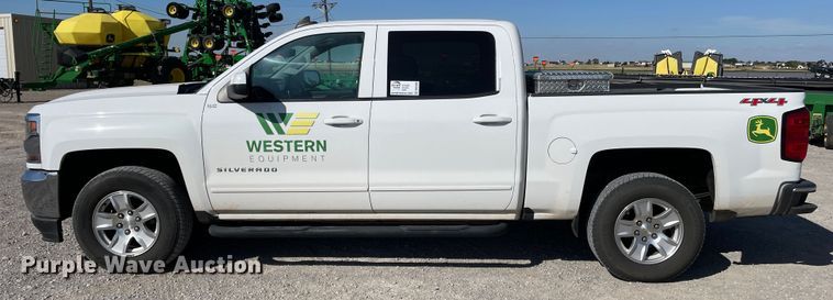 image for item DK2484 2016 Chevrolet Silverado 1500  Crew Cab pickup truck