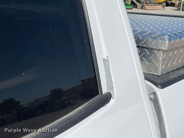 image for item DK2484 2016 Chevrolet Silverado 1500  Crew Cab pickup truck