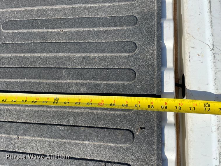 image for item DK2484 2016 Chevrolet Silverado 1500  Crew Cab pickup truck