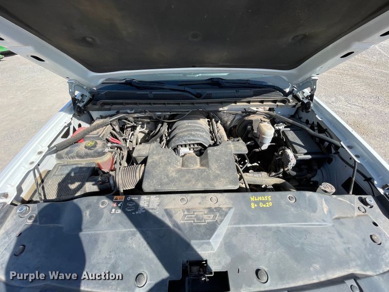 image for item DK2484 2016 Chevrolet Silverado 1500  Crew Cab pickup truck