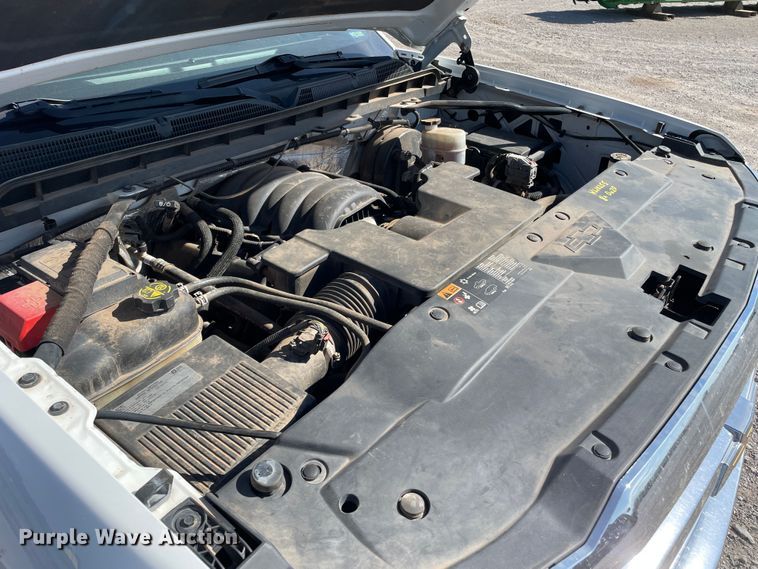 image for item DK2484 2016 Chevrolet Silverado 1500  Crew Cab pickup truck