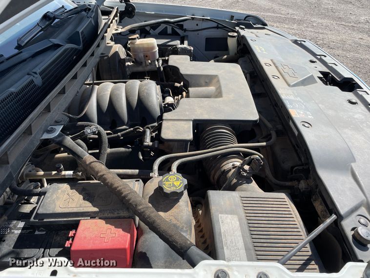 image for item DK2484 2016 Chevrolet Silverado 1500  Crew Cab pickup truck