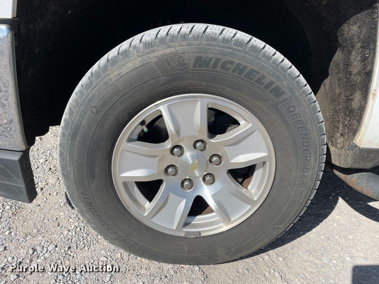 image for item DK2484 2016 Chevrolet Silverado 1500  Crew Cab pickup truck