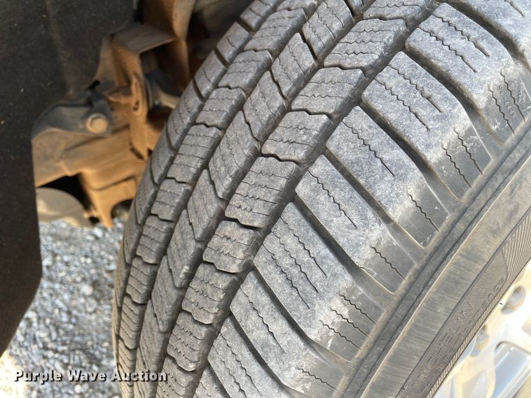 image for item DK2484 2016 Chevrolet Silverado 1500  Crew Cab pickup truck