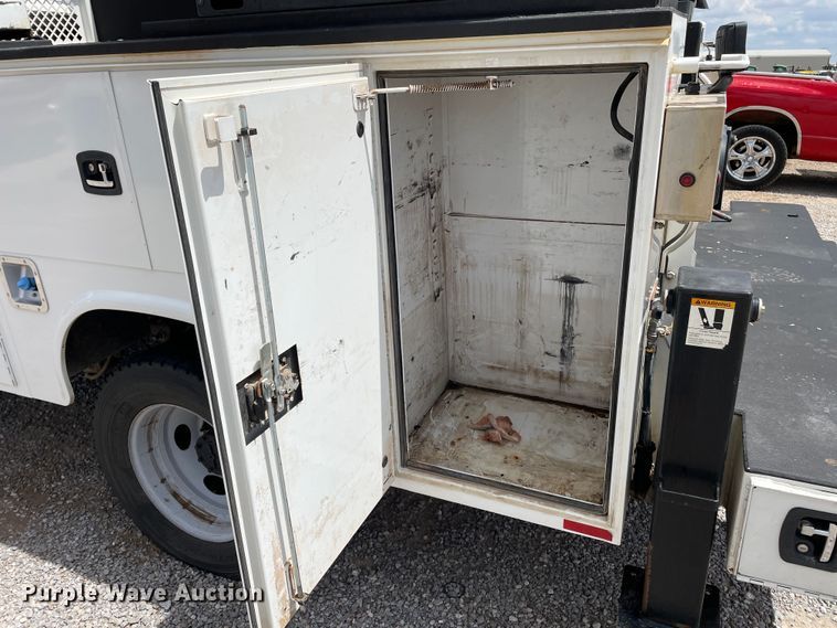 image for item DK2488 2017 Ford F550  SuperCab utility / service truck