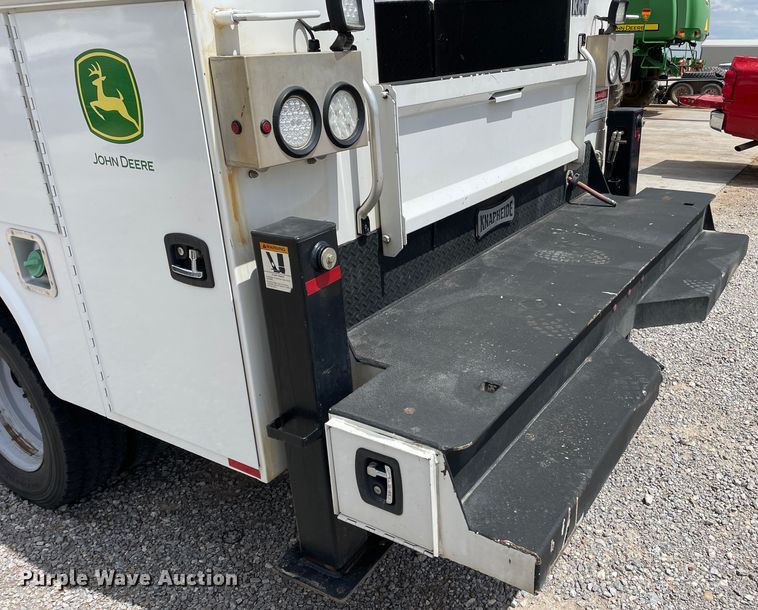 image for item DK2488 2017 Ford F550  SuperCab utility / service truck