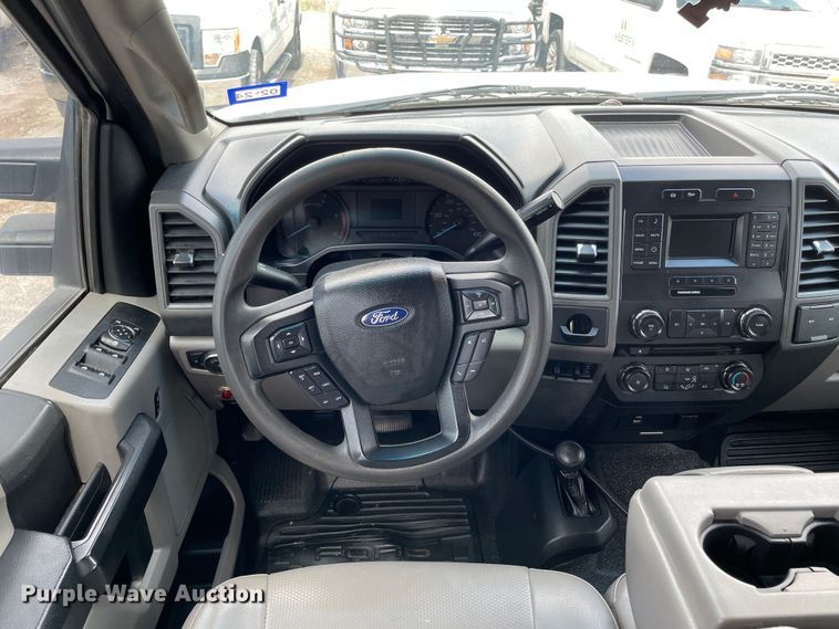 image for item DK2488 2017 Ford F550  SuperCab utility / service truck