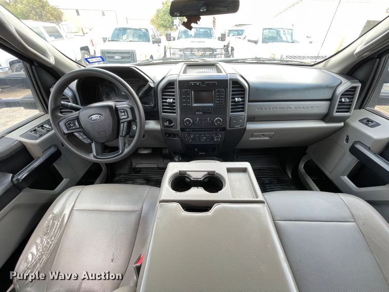 image for item DK2488 2017 Ford F550  SuperCab utility / service truck