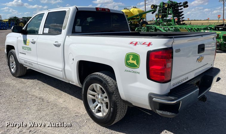 image for item DK2491 2015 Chevrolet Silverado 1500  Crew Cab pickup truck