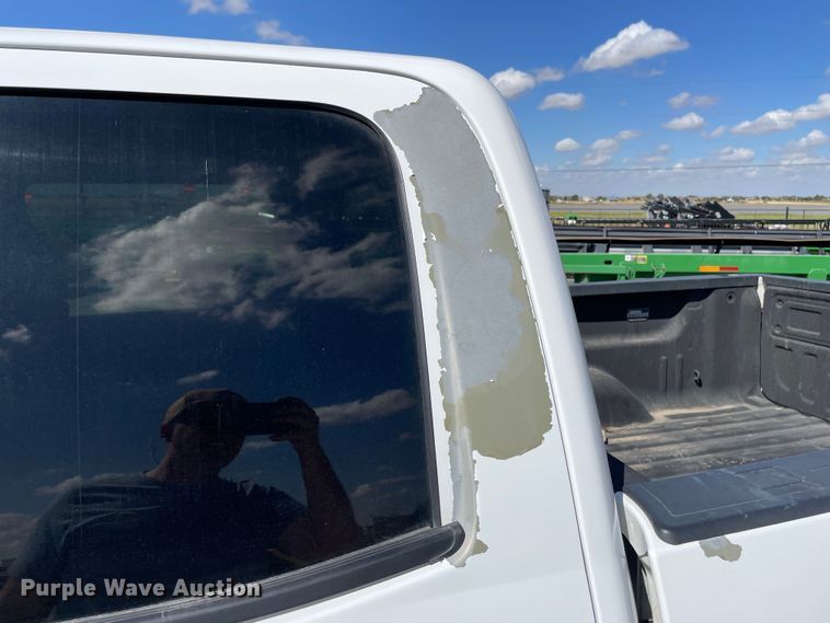 image for item DK2491 2015 Chevrolet Silverado 1500  Crew Cab pickup truck