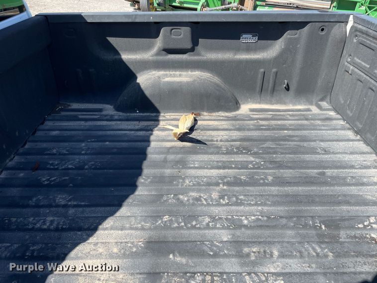 image for item DK2491 2015 Chevrolet Silverado 1500  Crew Cab pickup truck