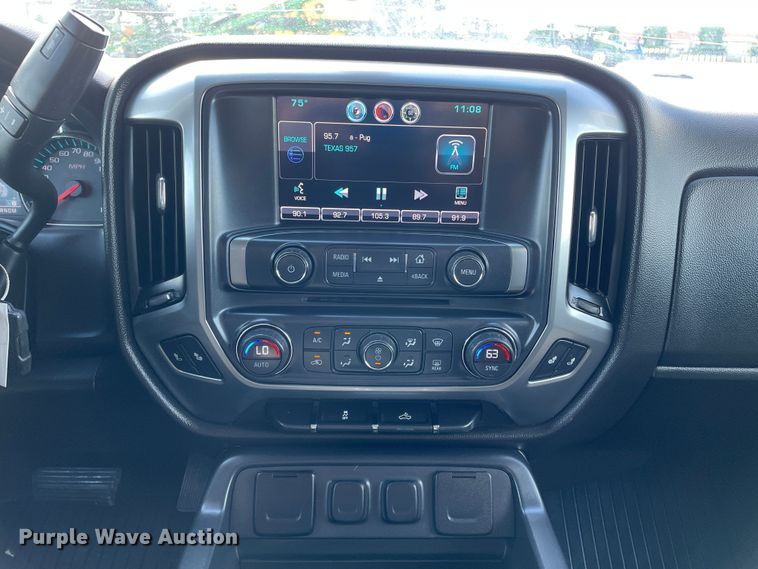 image for item DK2491 2015 Chevrolet Silverado 1500  Crew Cab pickup truck