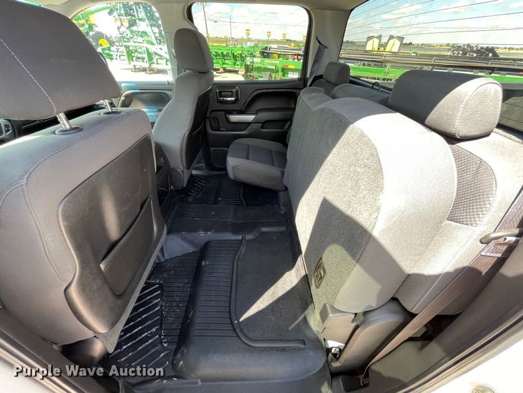 image for item DK2491 2015 Chevrolet Silverado 1500  Crew Cab pickup truck