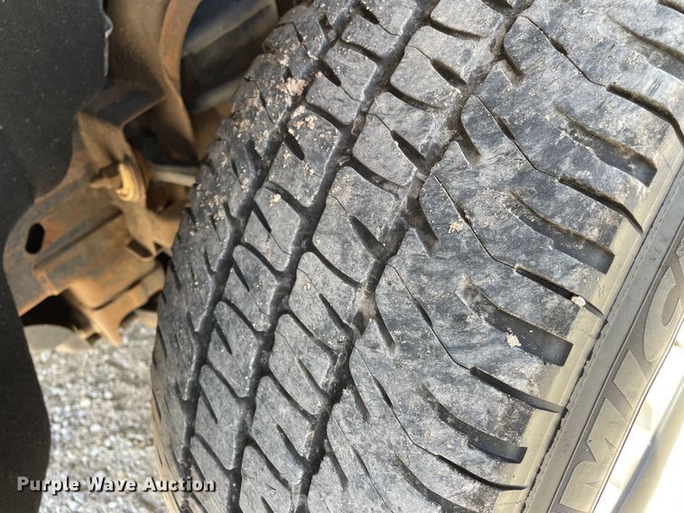 image for item DK2491 2015 Chevrolet Silverado 1500  Crew Cab pickup truck