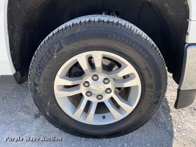 image for item DK2491 2015 Chevrolet Silverado 1500  Crew Cab pickup truck