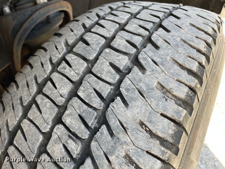 image for item DK2491 2015 Chevrolet Silverado 1500  Crew Cab pickup truck