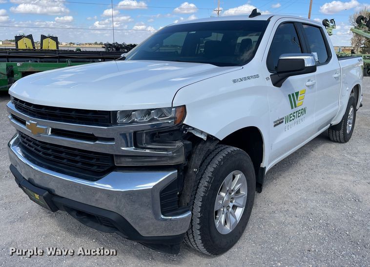 image for item DK2492 2020 Chevrolet Silverado 1500  Crew Cab pickup truck