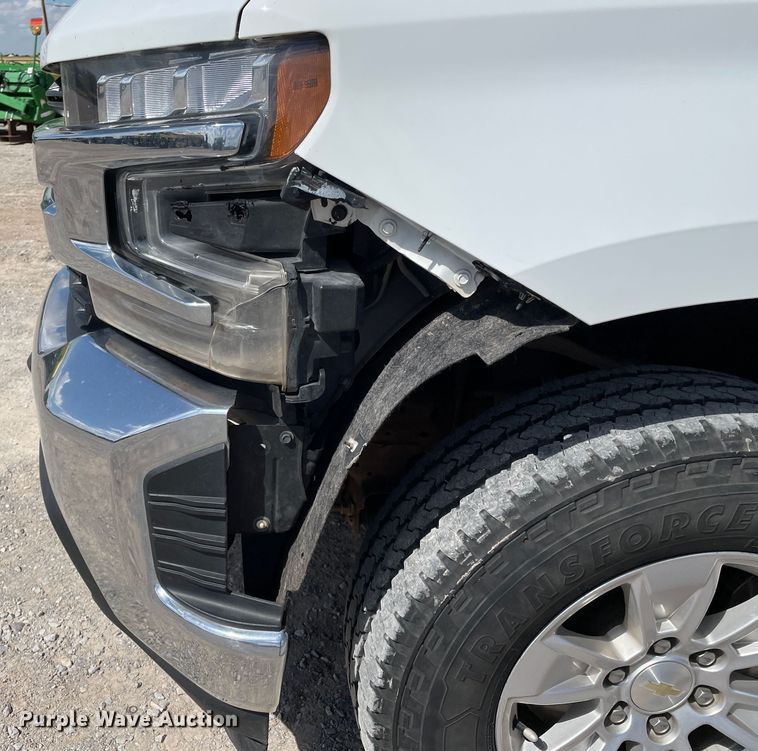 image for item DK2492 2020 Chevrolet Silverado 1500  Crew Cab pickup truck