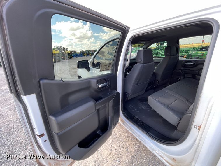 image for item DK2492 2020 Chevrolet Silverado 1500  Crew Cab pickup truck