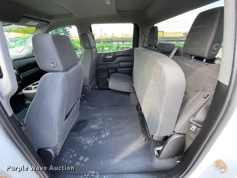 image for item DK2492 2020 Chevrolet Silverado 1500  Crew Cab pickup truck