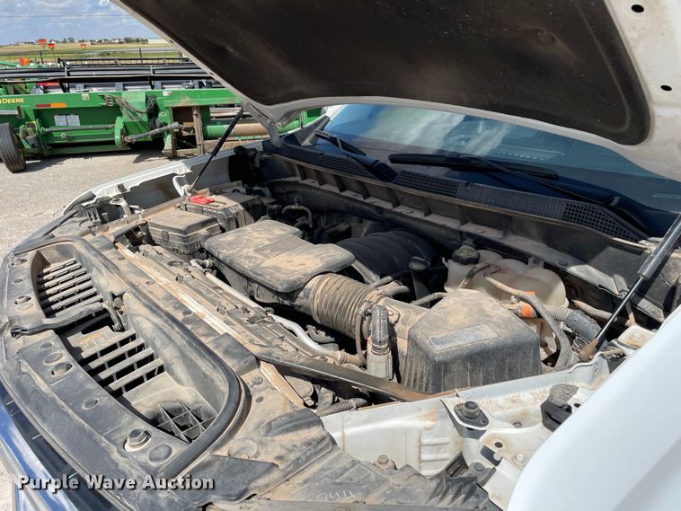 image for item DK2492 2020 Chevrolet Silverado 1500  Crew Cab pickup truck