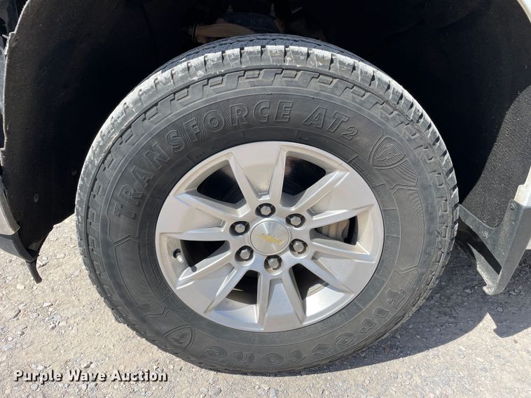 image for item DK2492 2020 Chevrolet Silverado 1500  Crew Cab pickup truck