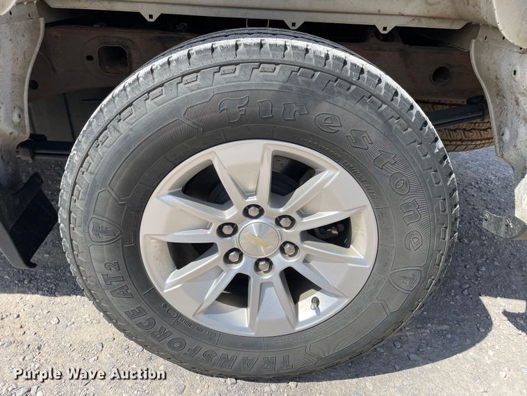 image for item DK2492 2020 Chevrolet Silverado 1500  Crew Cab pickup truck