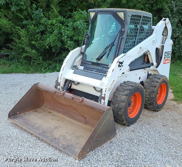 image for item DK4007 2007 Bobcat S185  skid steer loader