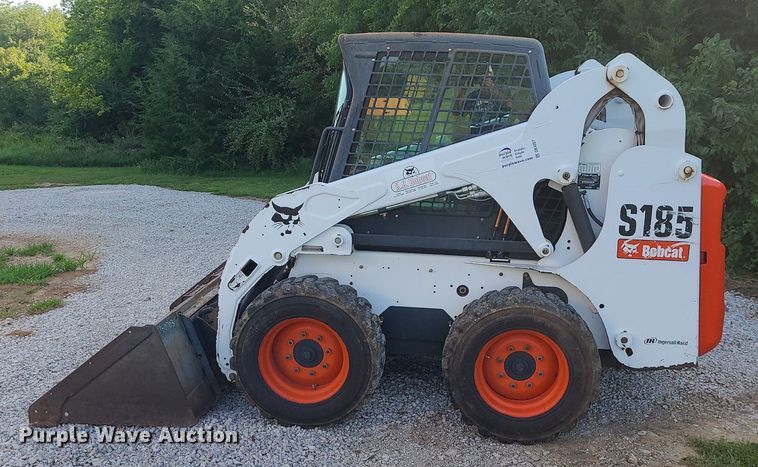 image for item DK4007 2007 Bobcat S185  skid steer loader