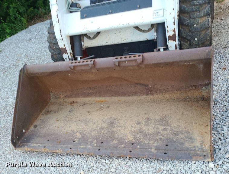image for item DK4007 2007 Bobcat S185  skid steer loader