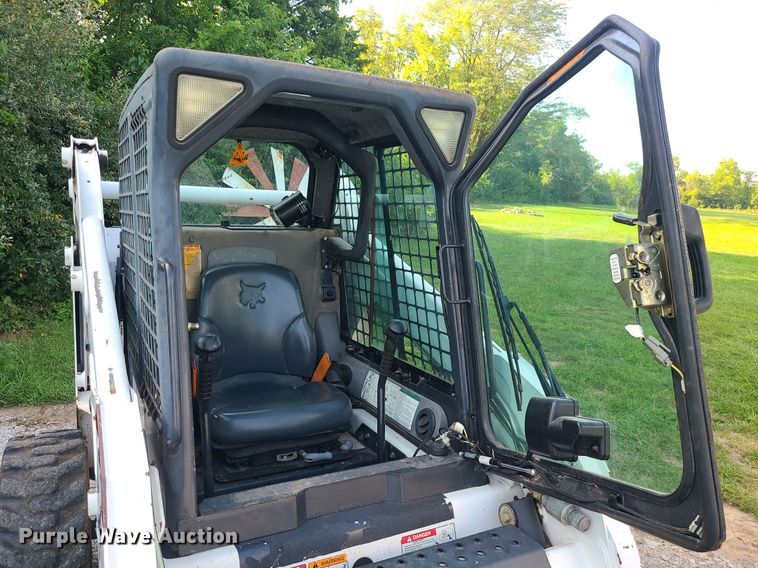 image for item DK4007 2007 Bobcat S185  skid steer loader