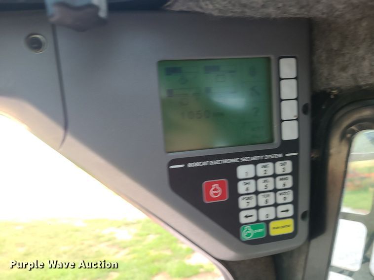 image for item DK4007 2007 Bobcat S185  skid steer loader