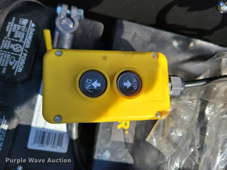 image for item DN4057 2022 Big Tex 90SR  dump trailer