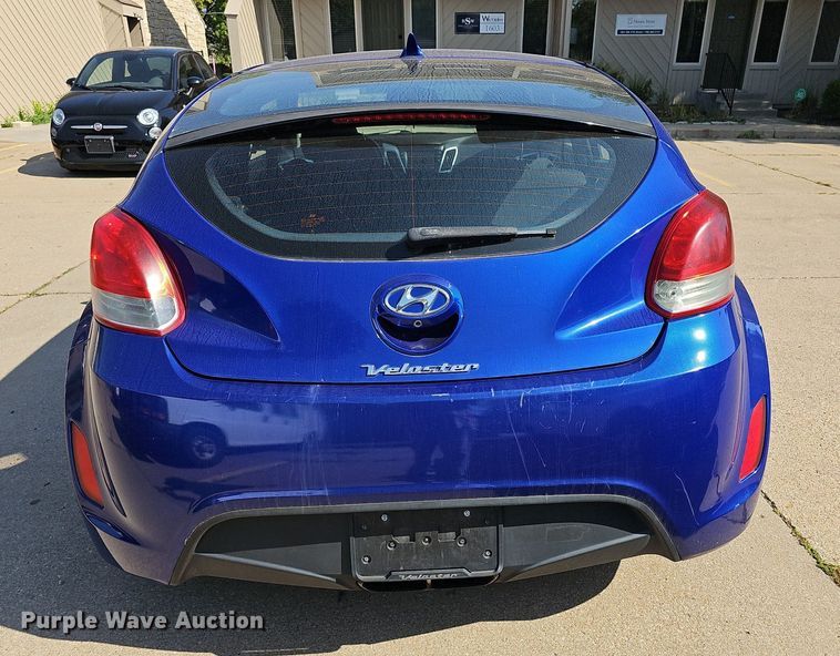 image for item DN8602 2014 Hyundai Veloster
