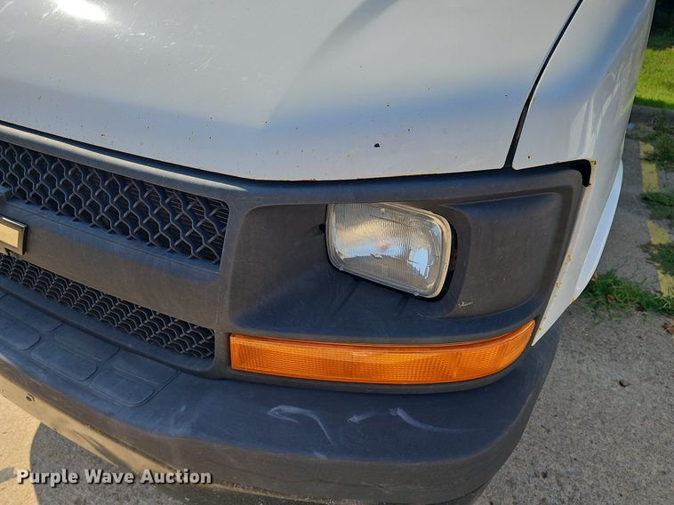 image for item DN8658 2012  Chevrolet Express 2500  van