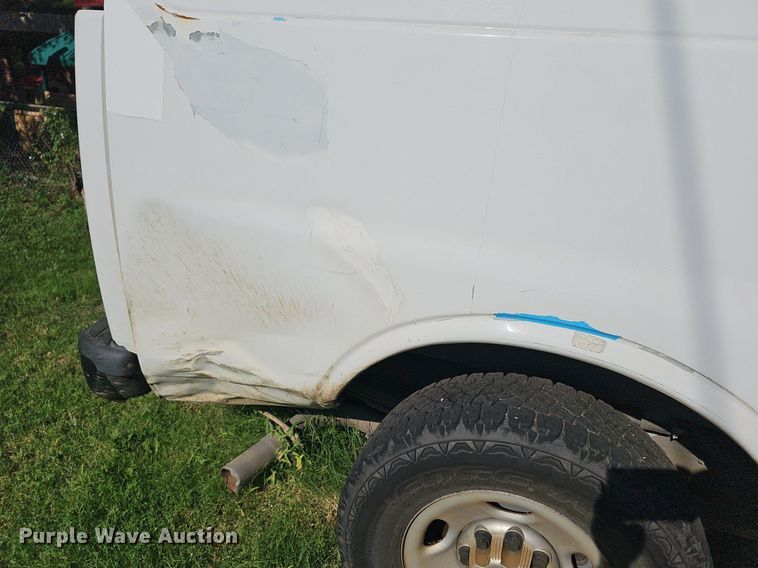 image for item DN8658 2012  Chevrolet Express 2500  van