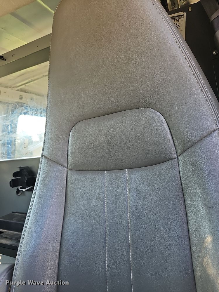 image for item DN8658 2012  Chevrolet Express 2500  van