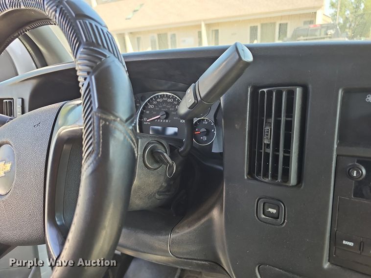image for item DN8658 2012  Chevrolet Express 2500  van