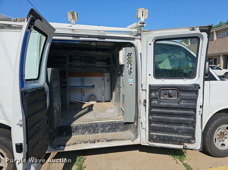 image for item DN8658 2012  Chevrolet Express 2500  van