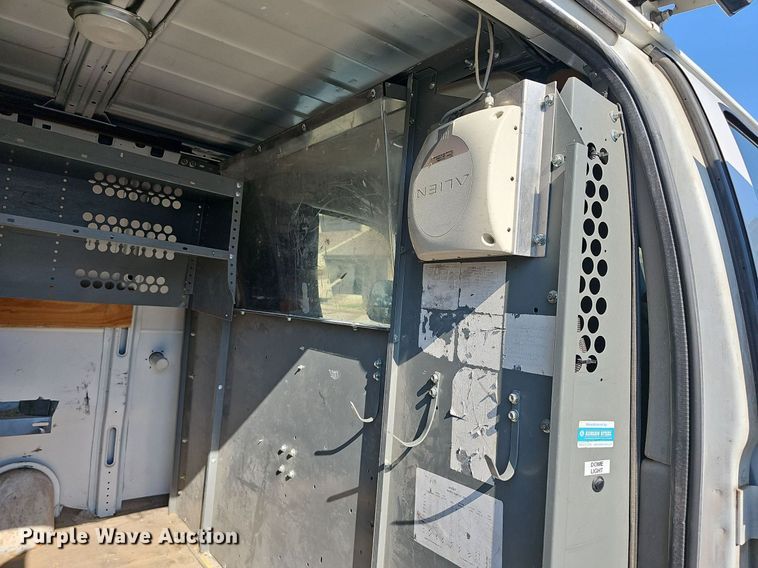 image for item DN8658 2012  Chevrolet Express 2500  van