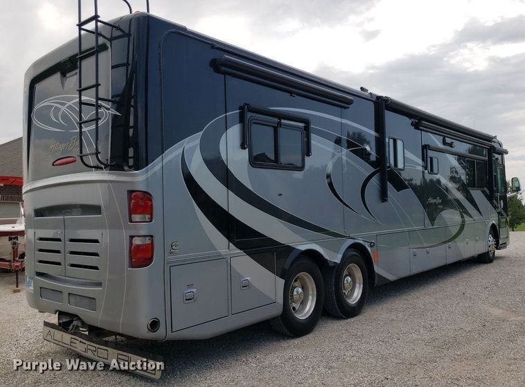 image for item DO2947 2009 Tiffin Motor Homes Allegro Bus  RV