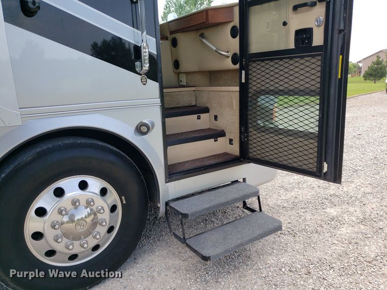 image for item DO2947 2009 Tiffin Motor Homes Allegro Bus  RV