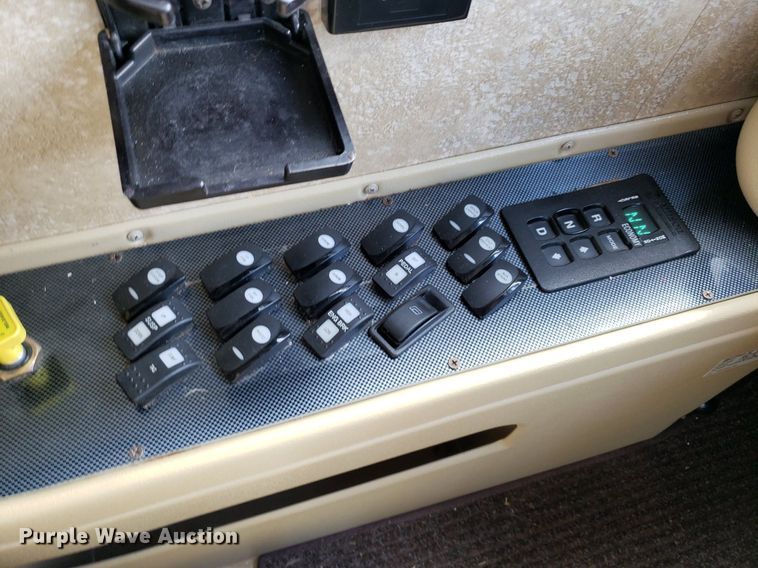 image for item DO2947 2009 Tiffin Motor Homes Allegro Bus  RV