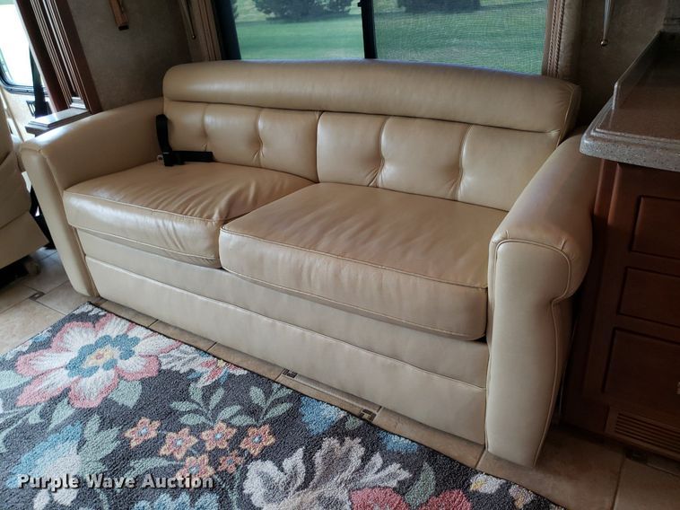 image for item DO2947 2009 Tiffin Motor Homes Allegro Bus  RV