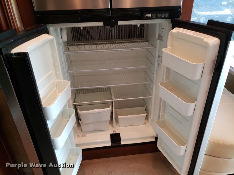 image for item DO2947 2009 Tiffin Motor Homes Allegro Bus  RV