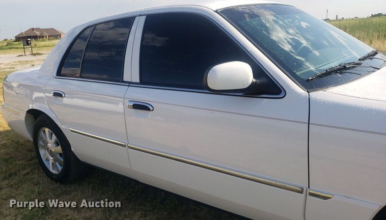 image for item DO3009 2003 Mercury Grand Marquis