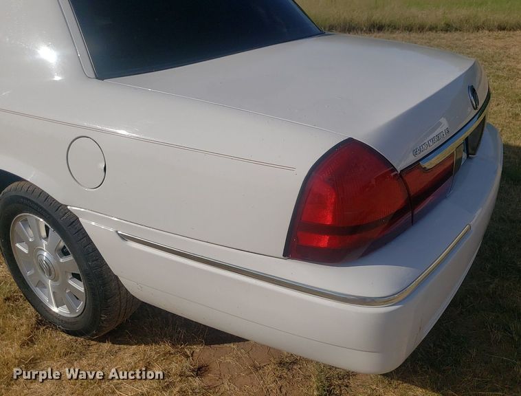 image for item DO3009 2003 Mercury Grand Marquis