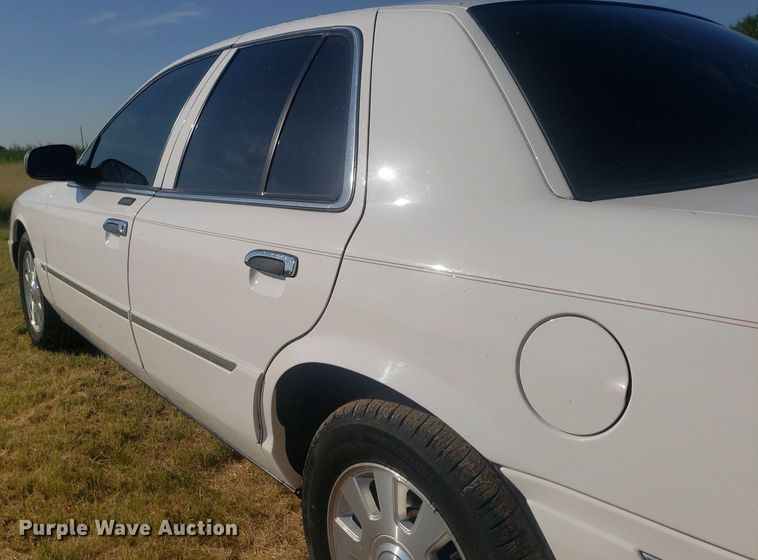 image for item DO3009 2003 Mercury Grand Marquis