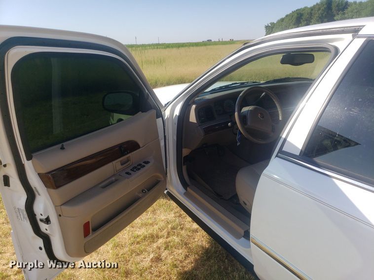 image for item DO3009 2003 Mercury Grand Marquis