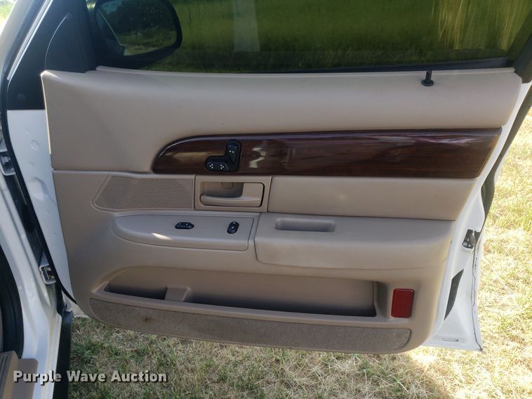 image for item DO3009 2003 Mercury Grand Marquis